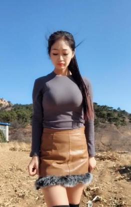 美丽小蜜桃