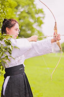 美丽姑娘高清版在线电影,美丽小蜜桃