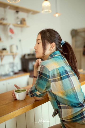 蜜丝婷大草莓和小草莓对比